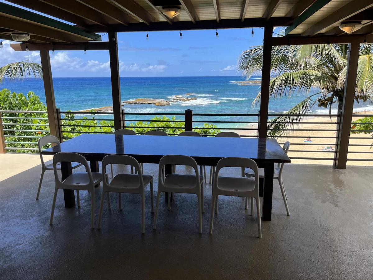1,000 Sq Ft Lanai Deck