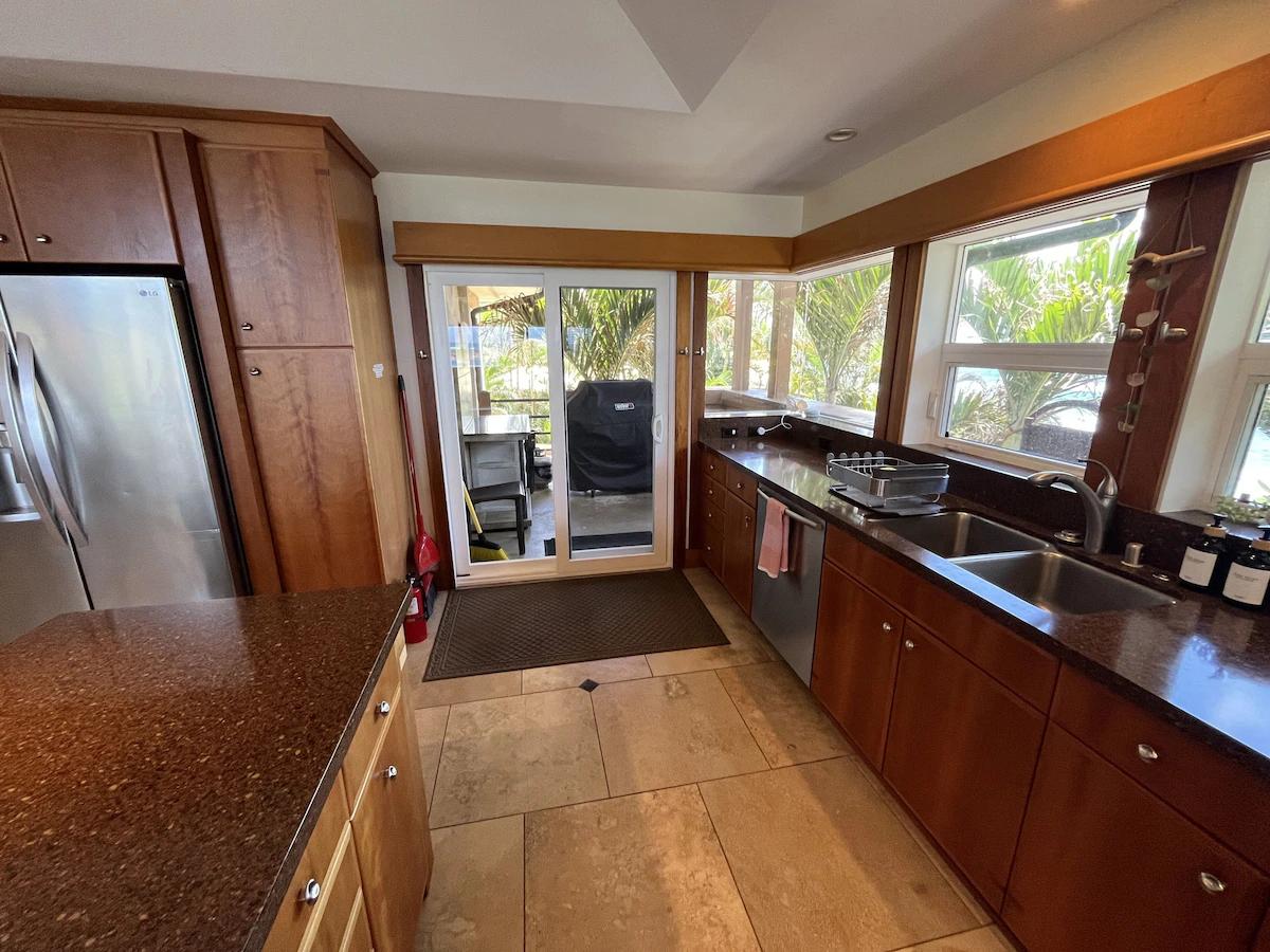 2nd Deck with Propane Grill